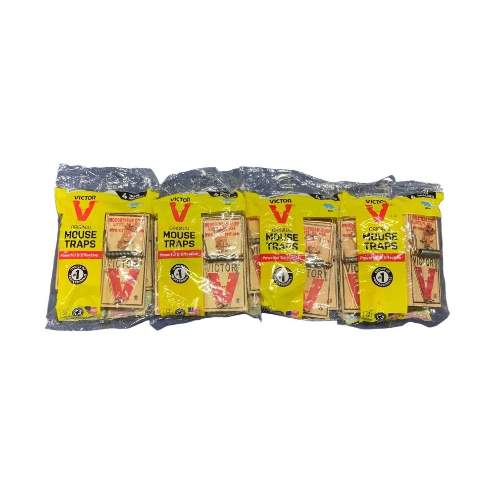 Victor Metal Pedal Original Mouse Traps Lot Of 4 Powerful Rodent Eradicator